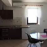 Apartament Nela Bale